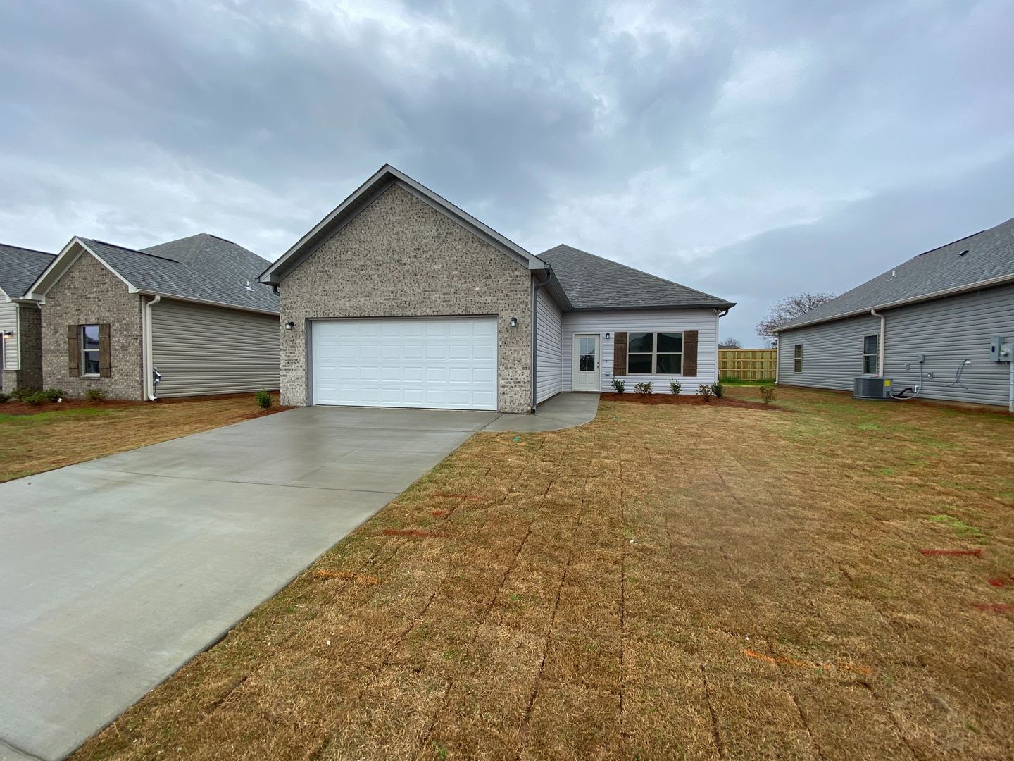 Home for Rent in Tuscaloosa, AL... View with 48 Hours Notice! – photo 1