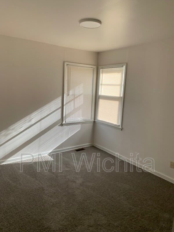 2303 S Belmont St – photo 3