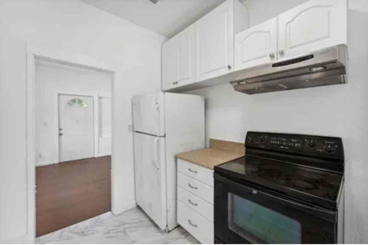 3509 Pinewood Avenue – photo 3