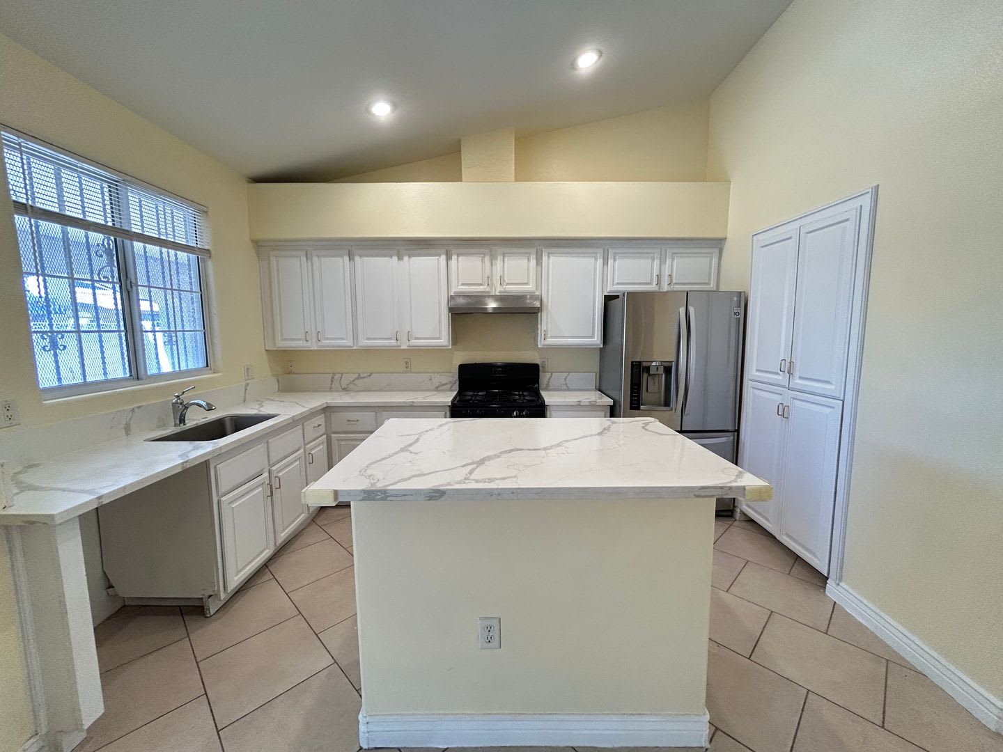Single Story Home with No HOA – photo 5