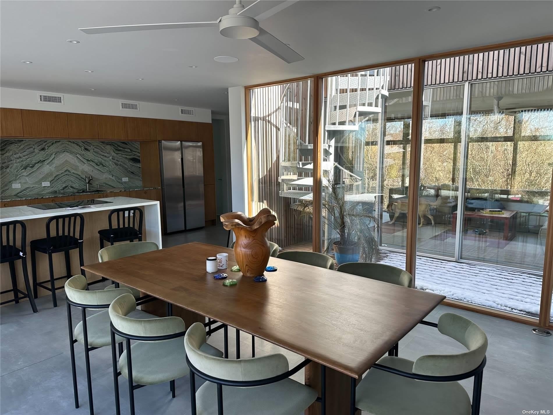 25 Sloop Walk – photo 1