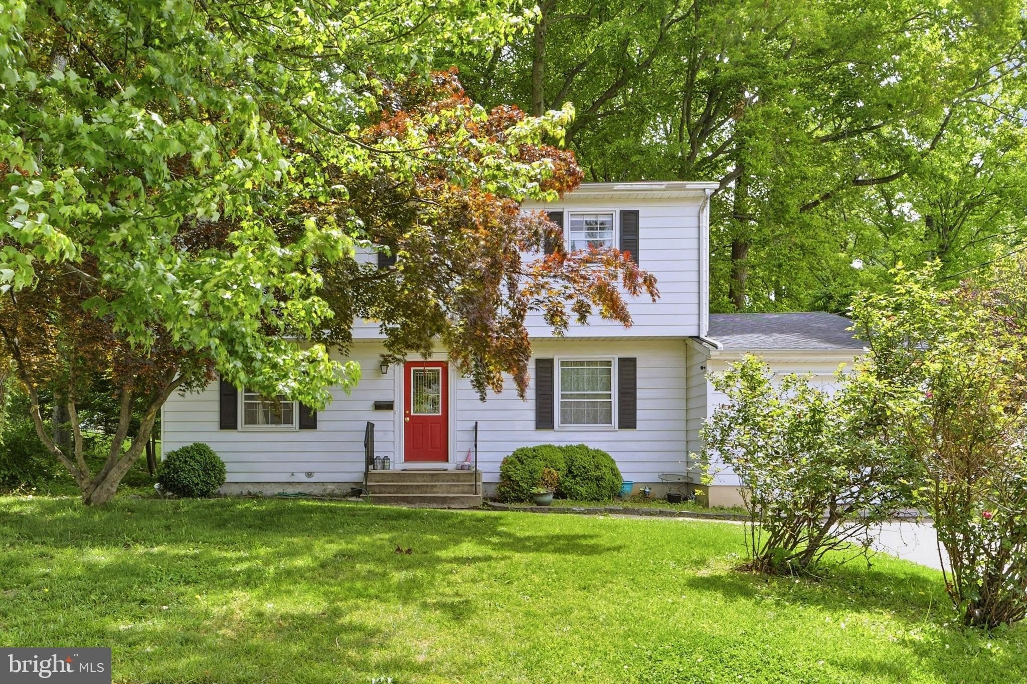 292 GLENN AVE – photo 2