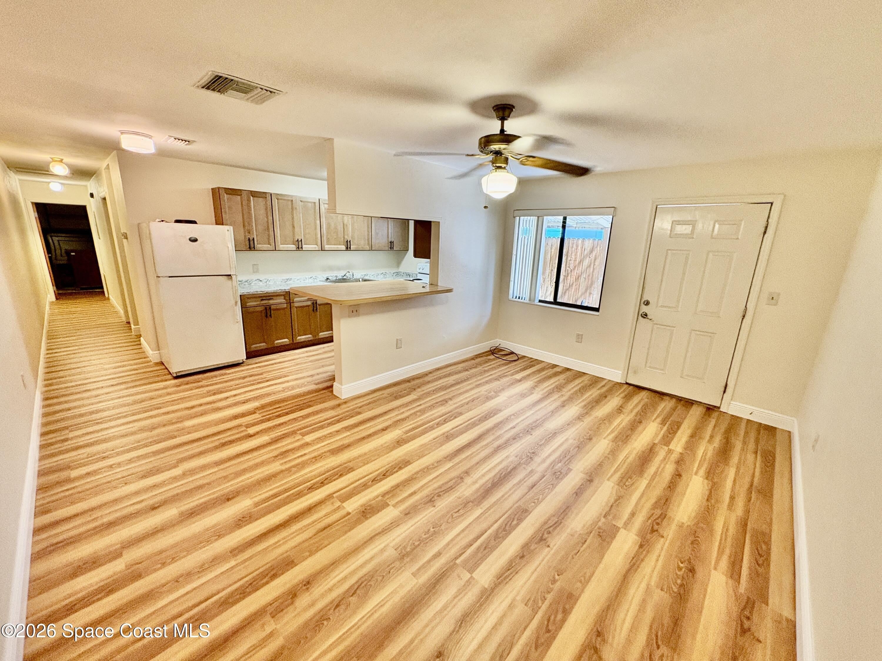 259 S Brevard Avenue – photo 4