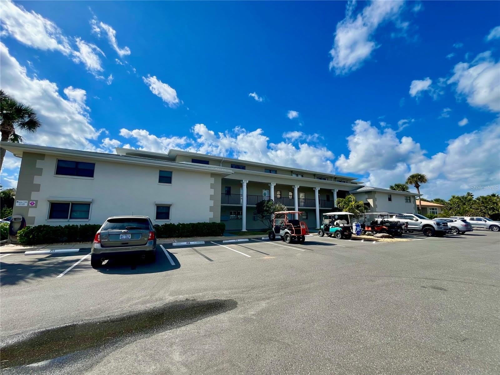 2100 N PENINSULA AVENUE 2160 – photo 2