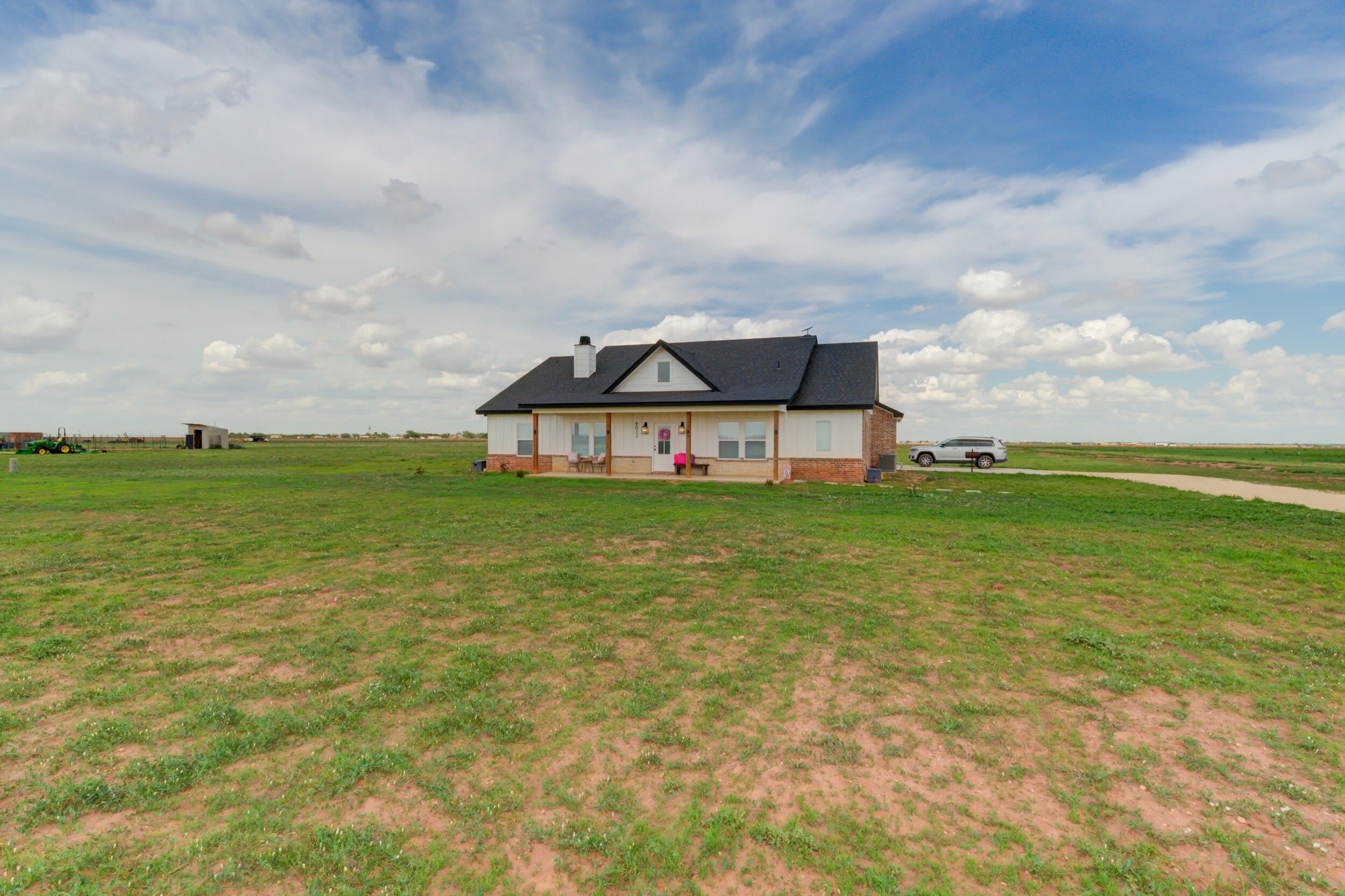 9012 N County Road 2700 – photo 2