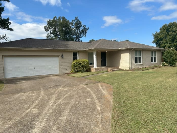 304 Bellingrath Drive Southwest – photo 1