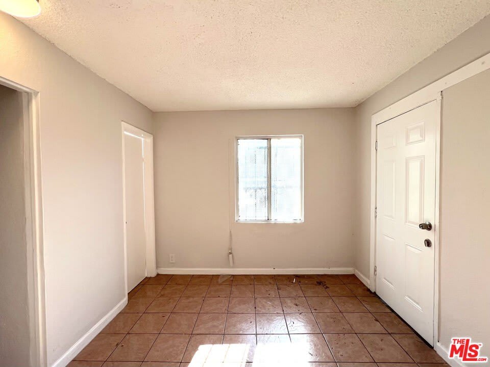 823 E 111th Dr – photo 4