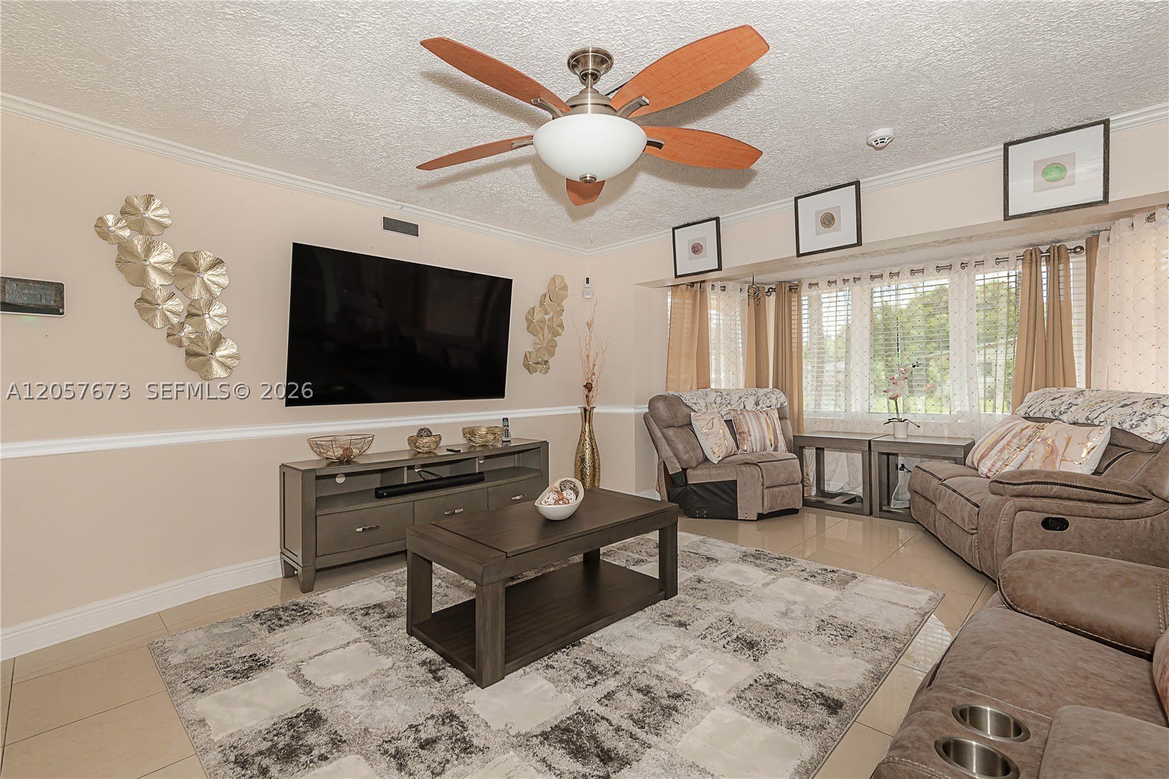 5711 Farragut St – photo 5