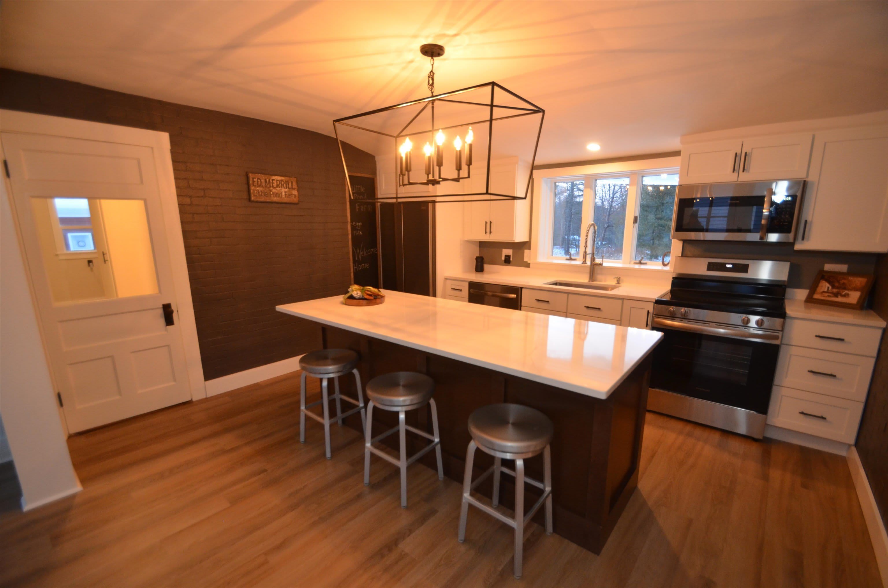 410 Wallace Road – photo 4