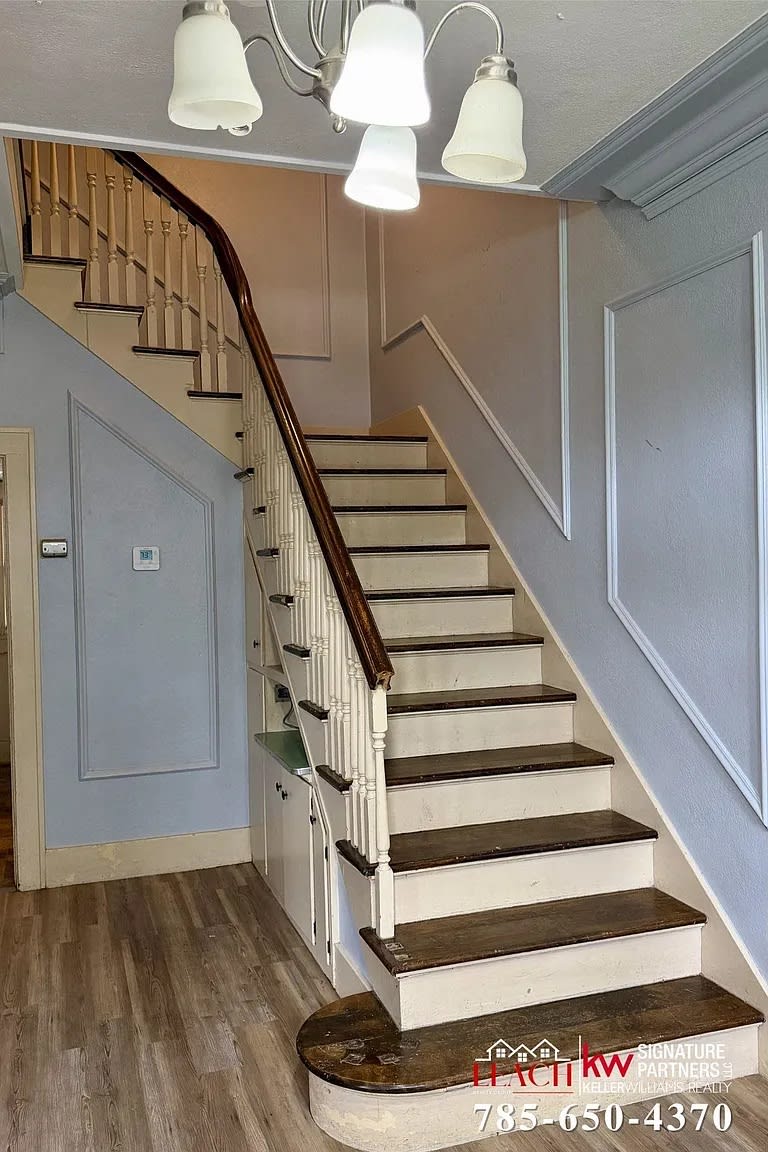 410 West 6th Street – photo 2