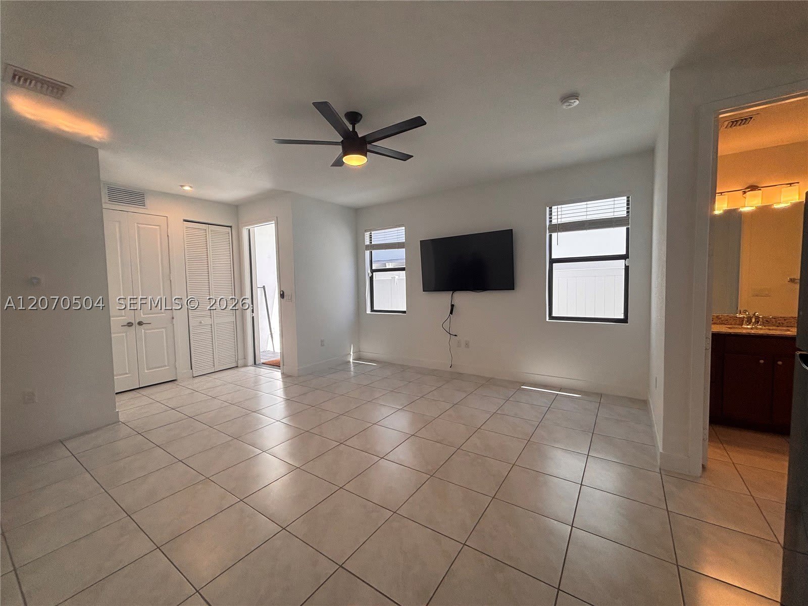 23400 SW 108th Ave – photo 2