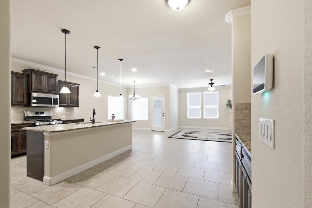 6505 Patriot Parkway – photo 4