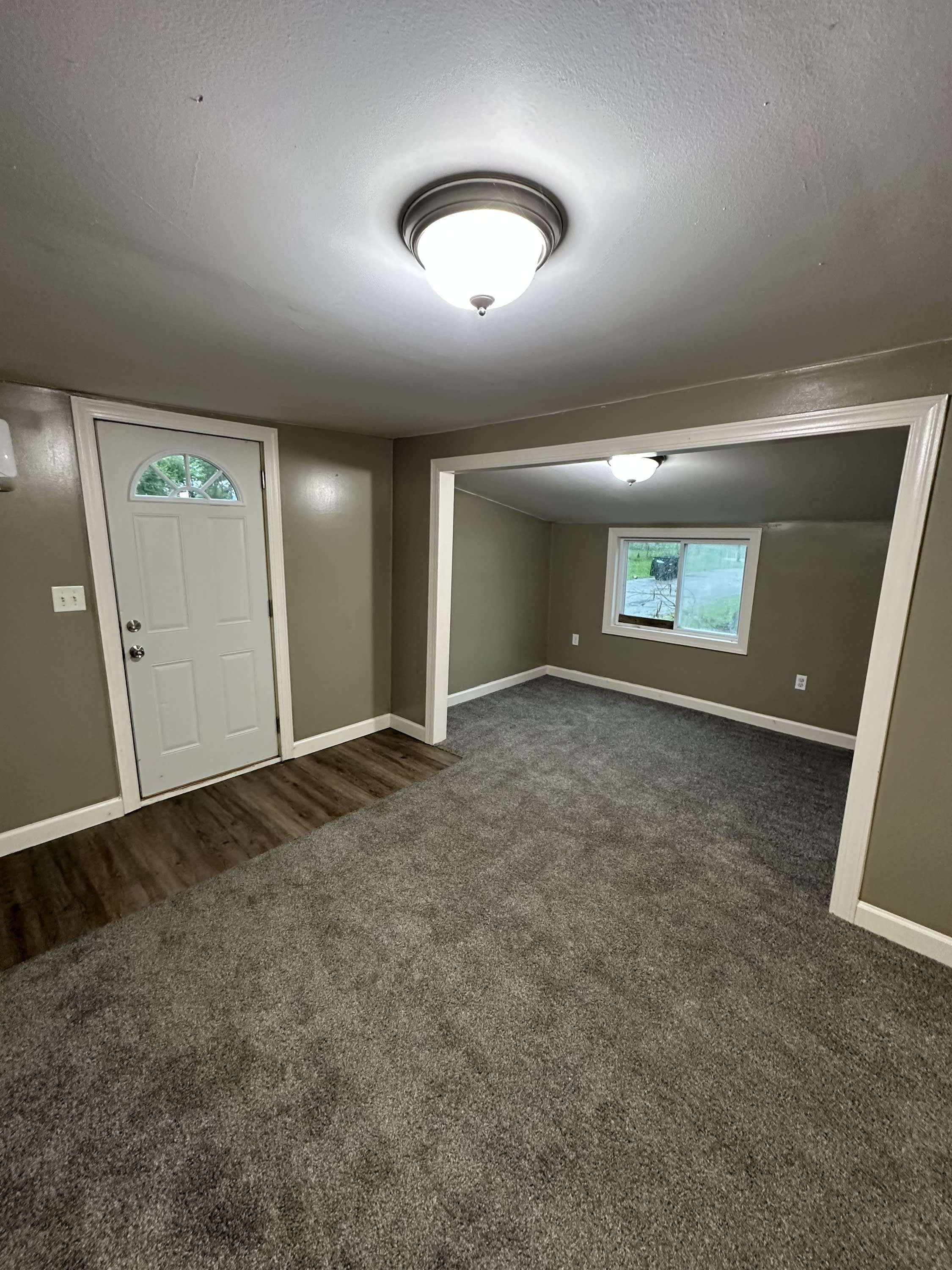 620 South Gharkey Street – photo 3