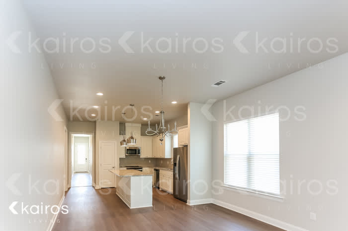 15713 Boothy Lane – photo 4