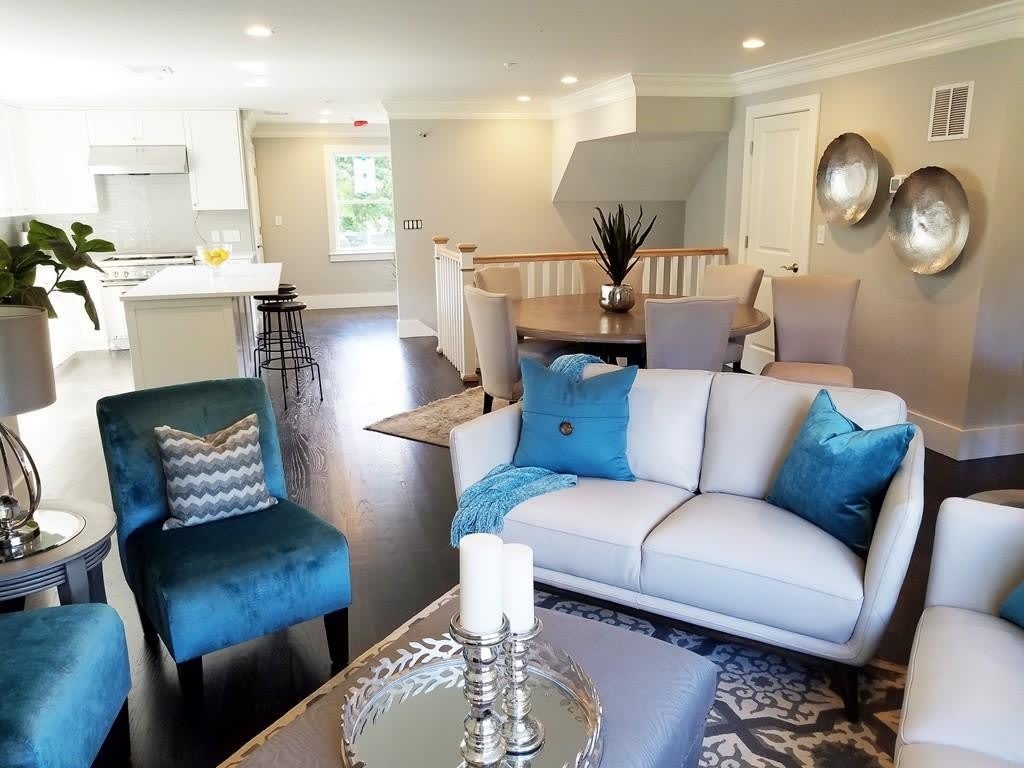 1525 Beacon St – photo 4