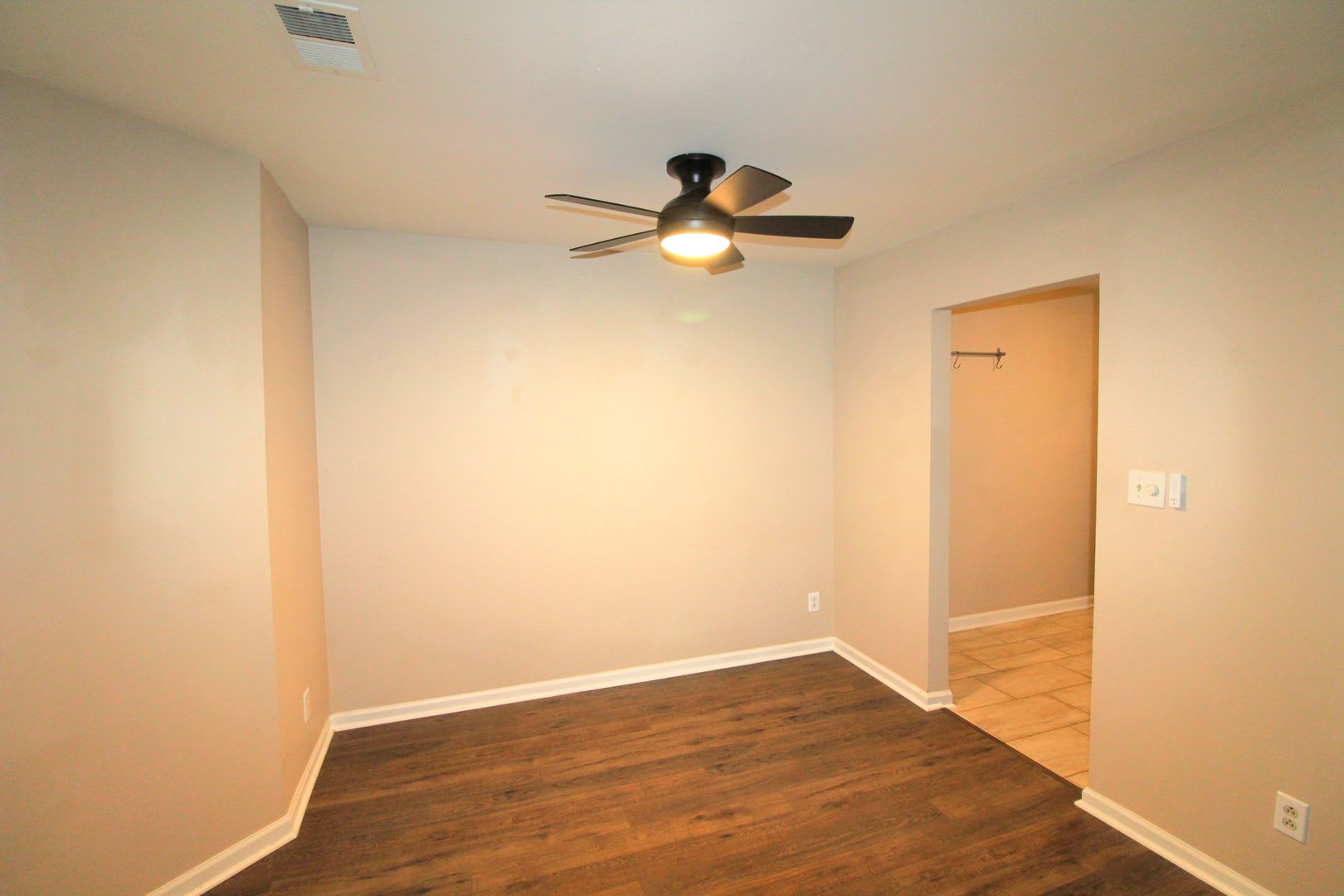 2-Bedroom Condo on the Sugar Creek Greenway! – photo 3