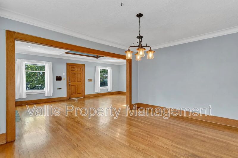 960 5th Street Northeast – photo 4