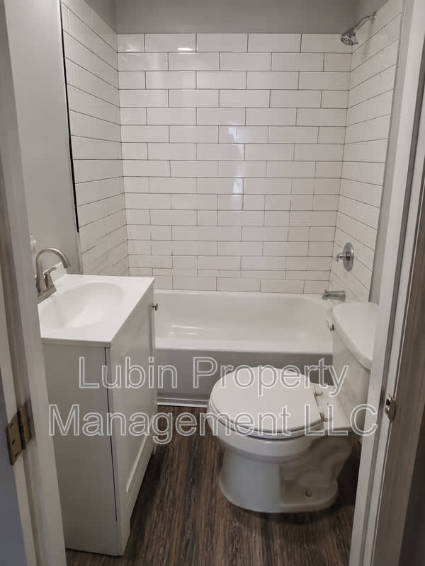 3428 Vernon Ave – photo 5