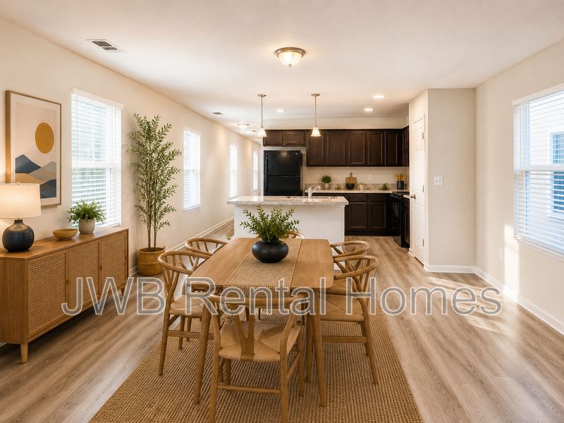 1295 Neva St – photo 5