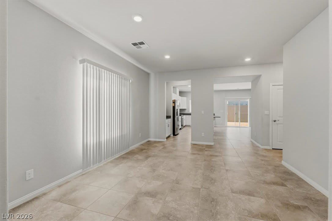 1058 Willow Berry Avenue – photo 3
