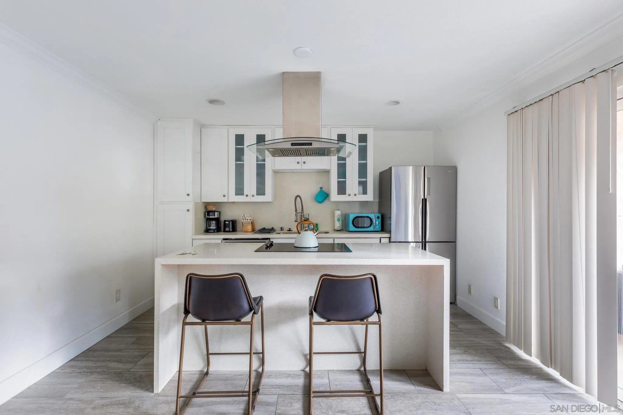 8529 Villa La Jolla Drive – photo 4