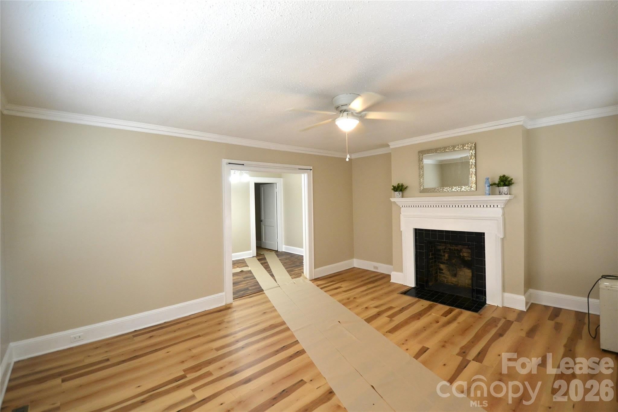 800 Arbor Street NE – photo 2
