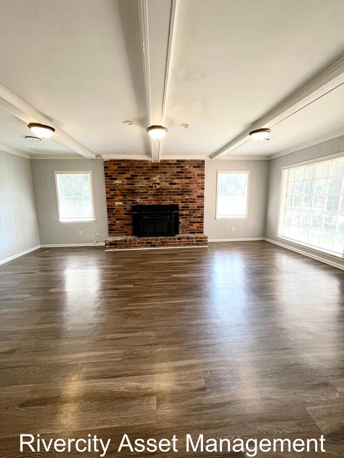 1314 Randall Drive – photo 5