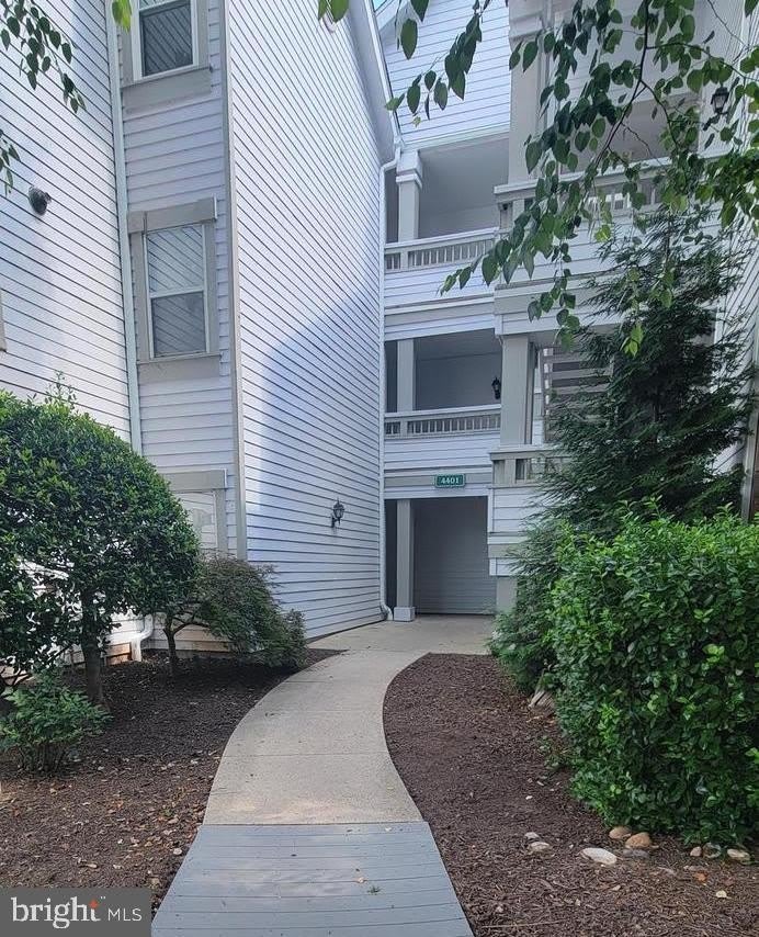 4401 Sedgehurst Drive – photo 2