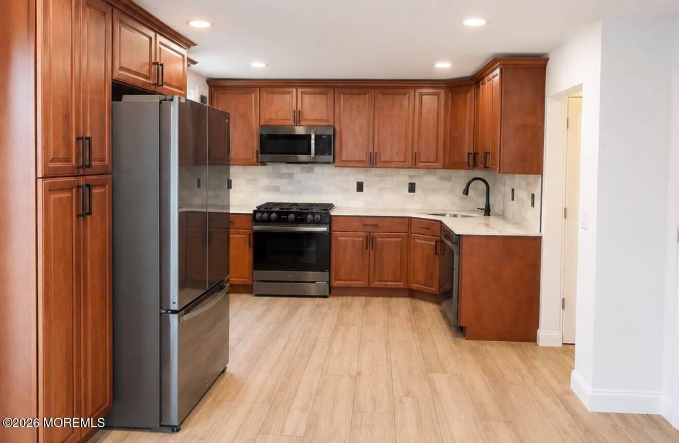 248 1st Street – photo 3
