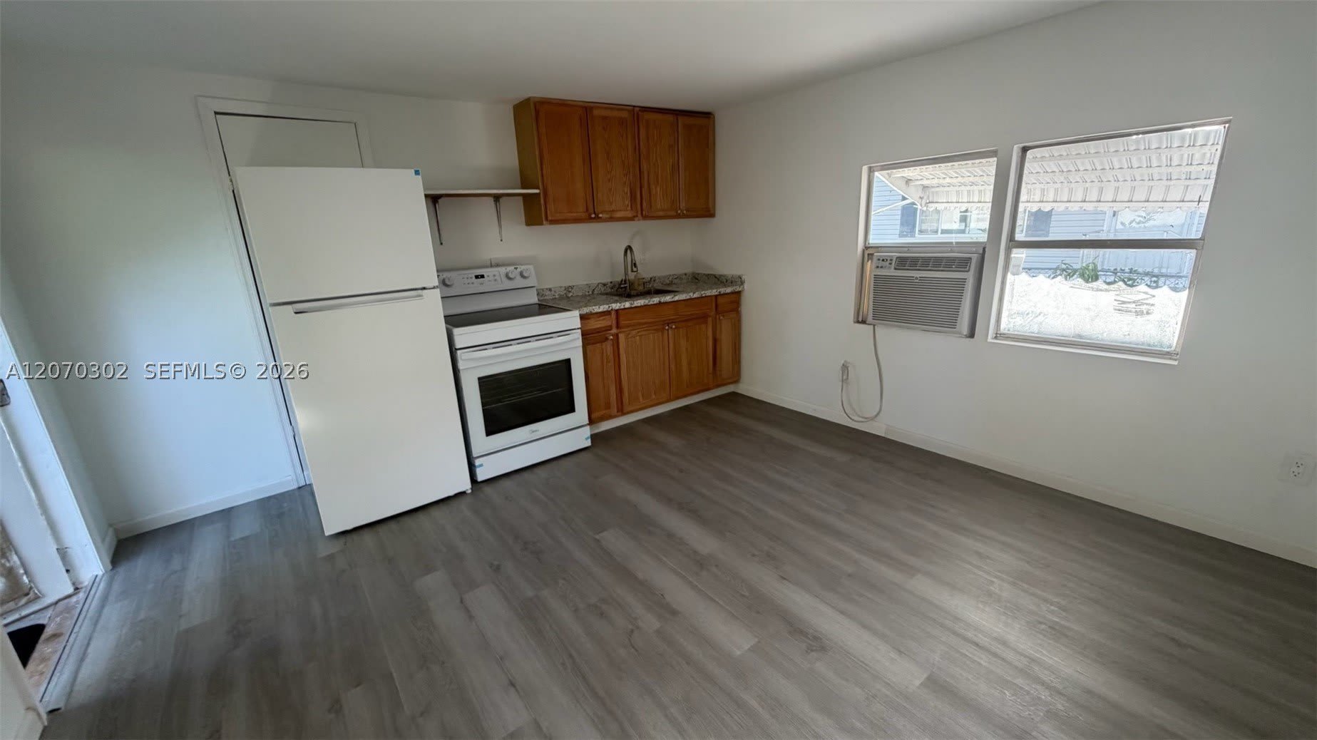 11942 Anchorage Way – photo 3