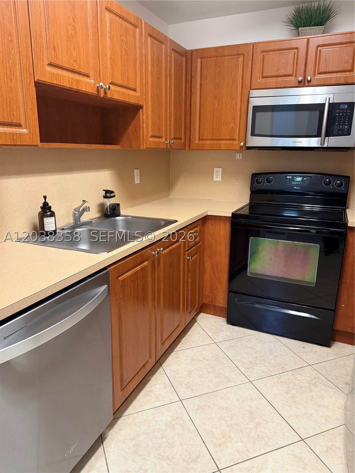 2321 Mariner Ct – photo 2