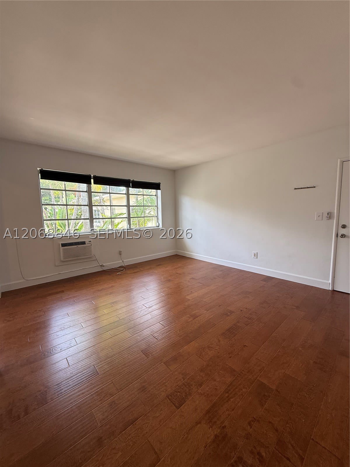 1616 Michigan Ave – photo 3