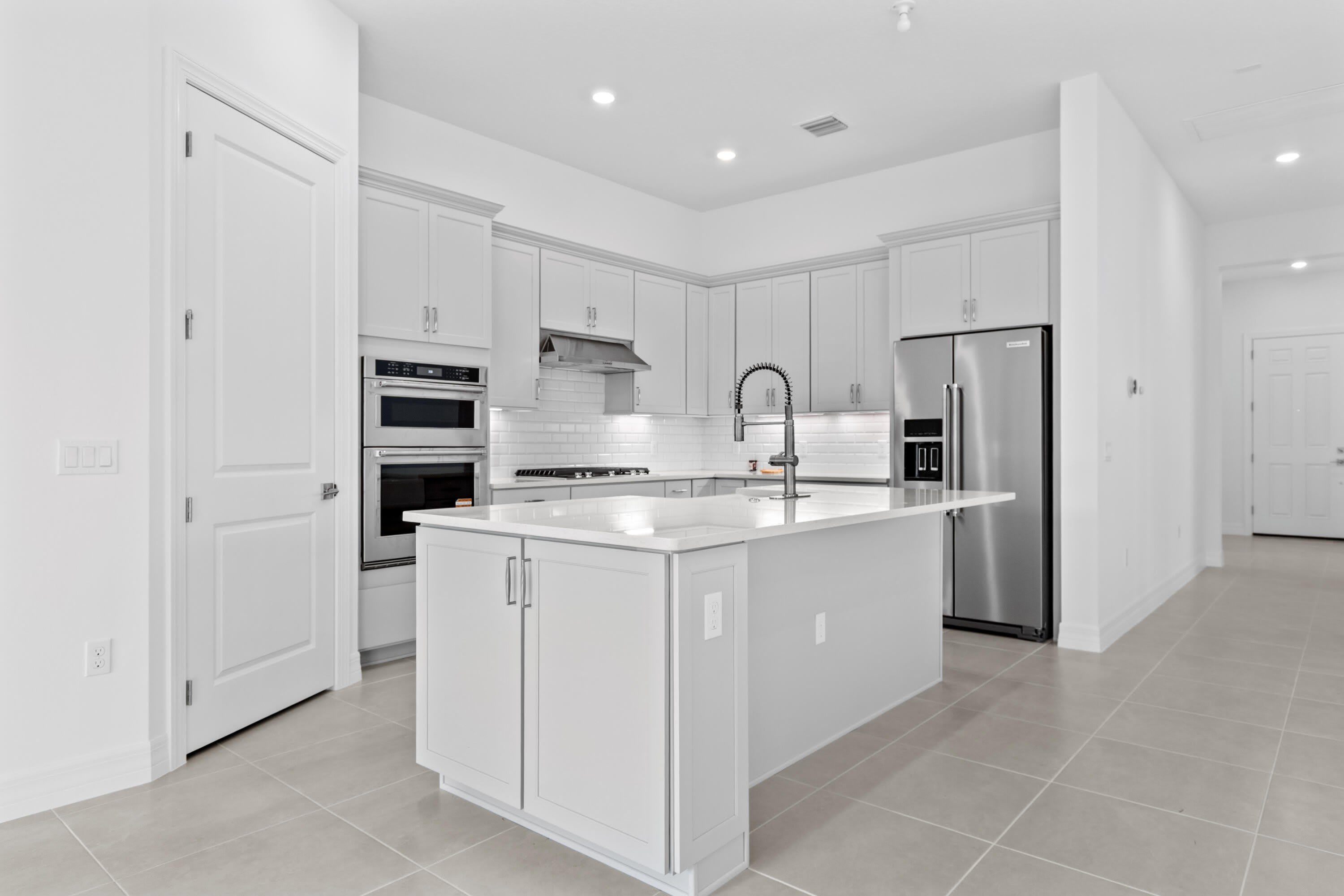 10717 Northbrook Circle – photo 2