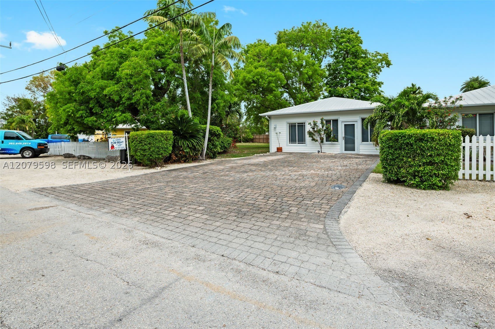4 Transylvania Ave – photo 3