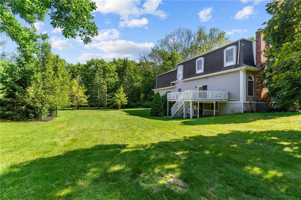 80 Howland Road – photo 4