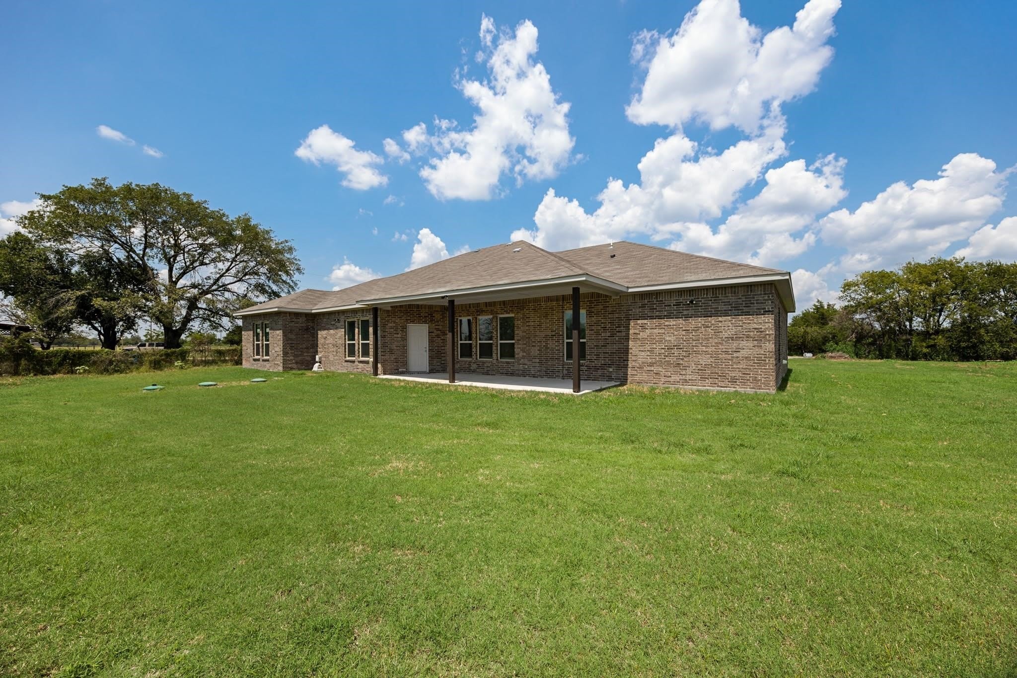 3334 Knight Street – photo 2