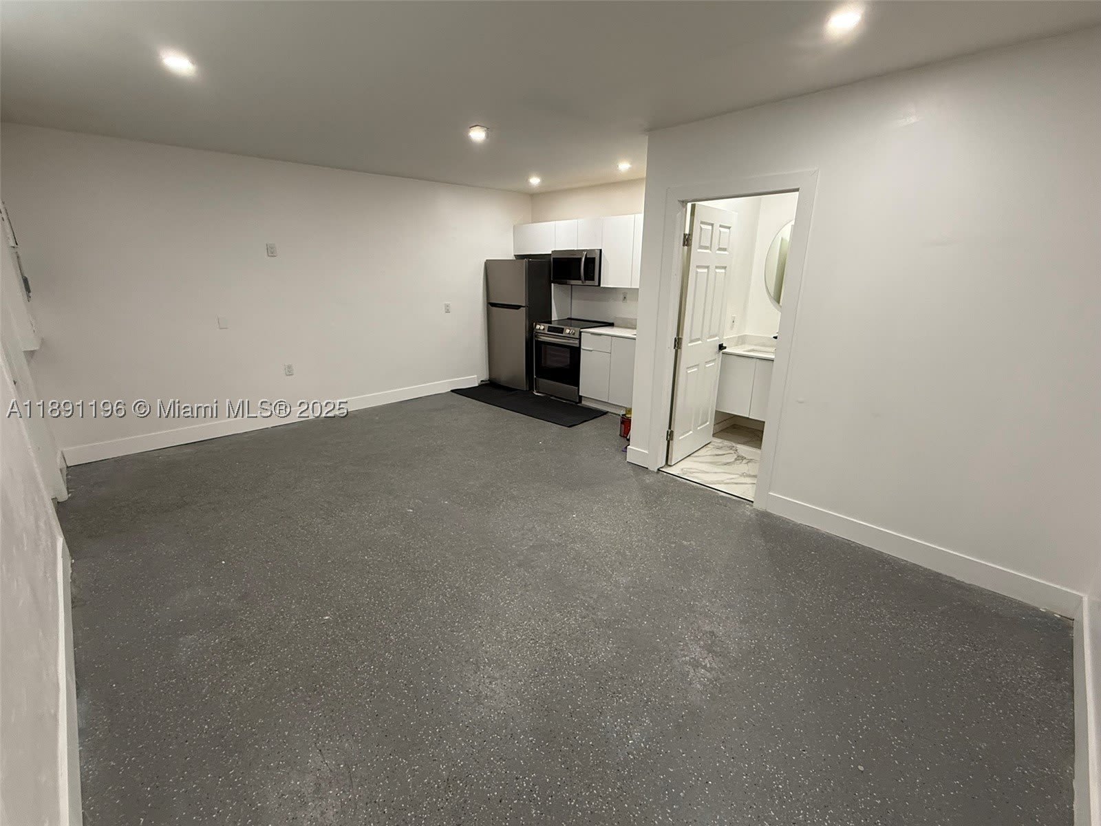 4300 NW 3rd Ct – photo 5