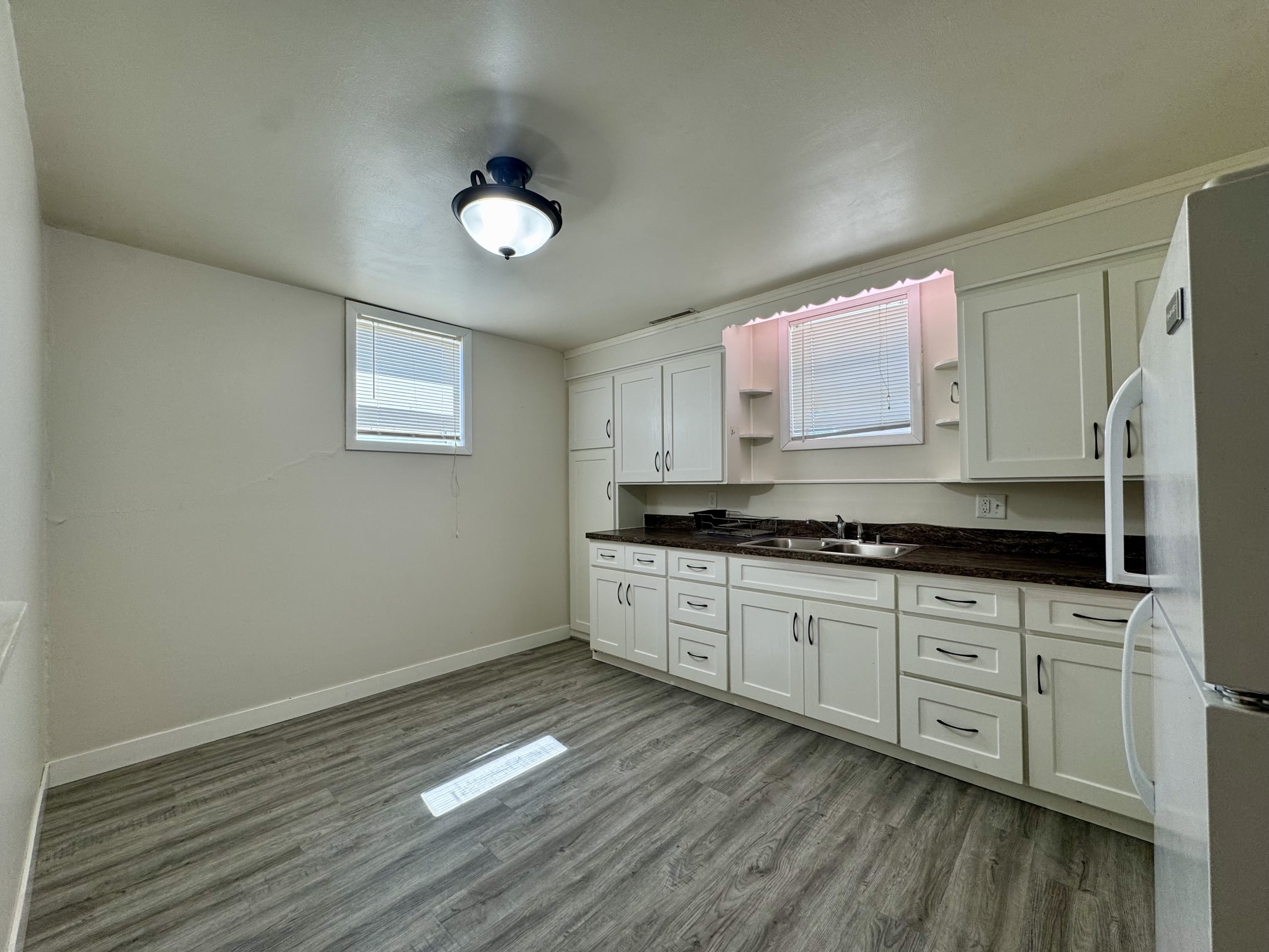 2220 East Avenue A 1/2 – photo 5