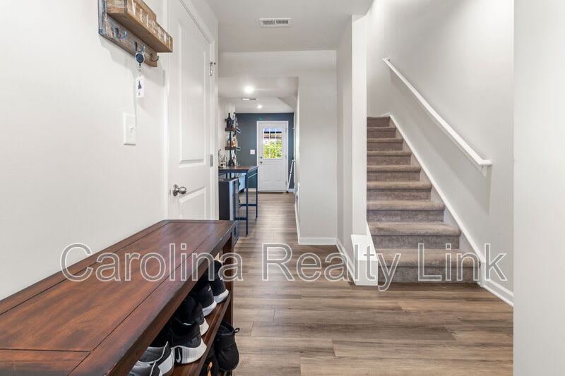 2417 Fathom Way – photo 3