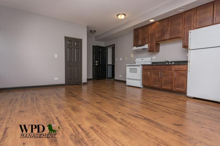 7840 South Ellis Ave. – photo 1
