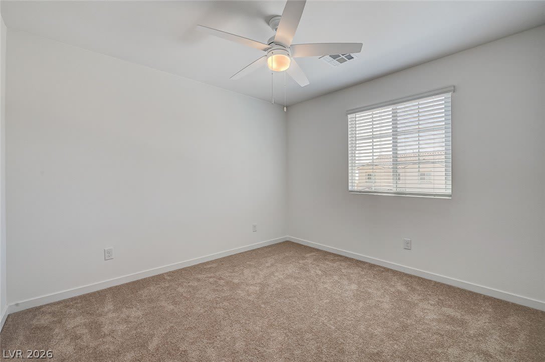 324 Lupton Avenue – photo 3