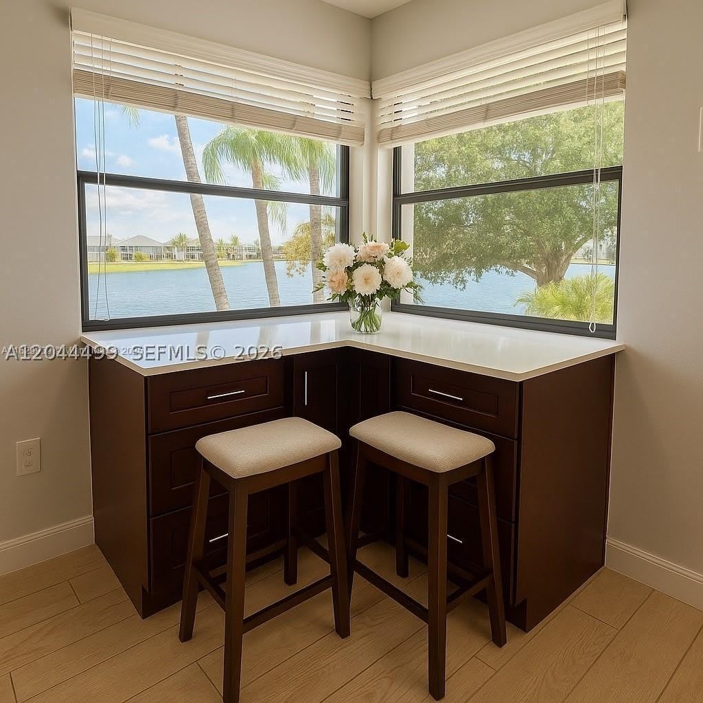1044 S Independence Dr – photo 2
