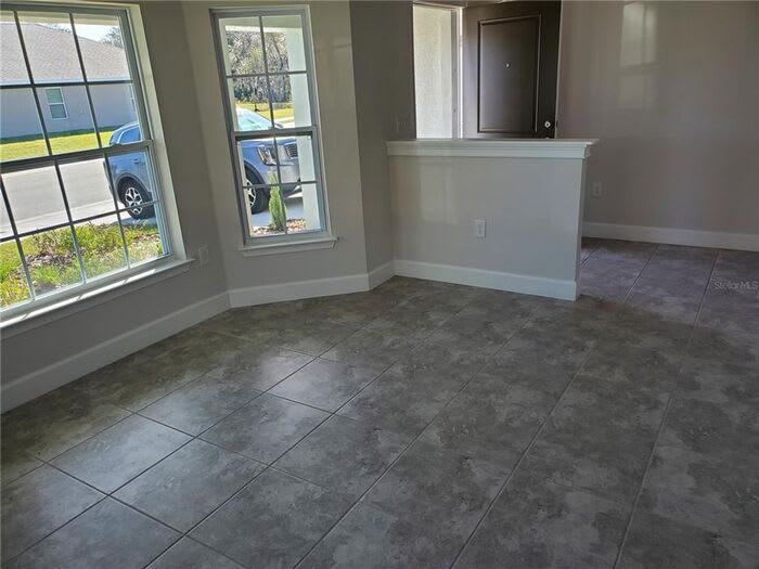 1138 Berry Lane – photo 5