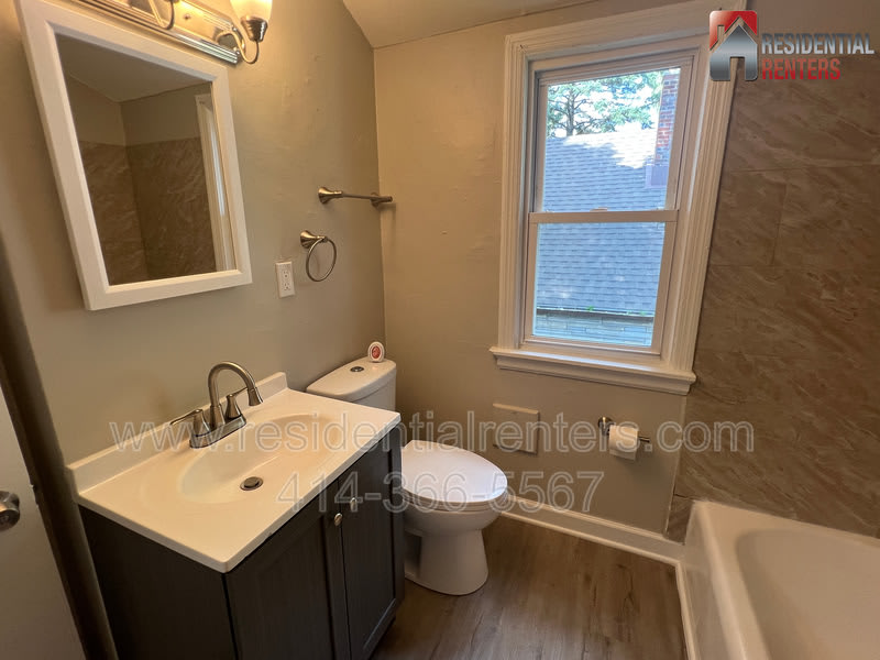 5426 N 41St St – photo 5