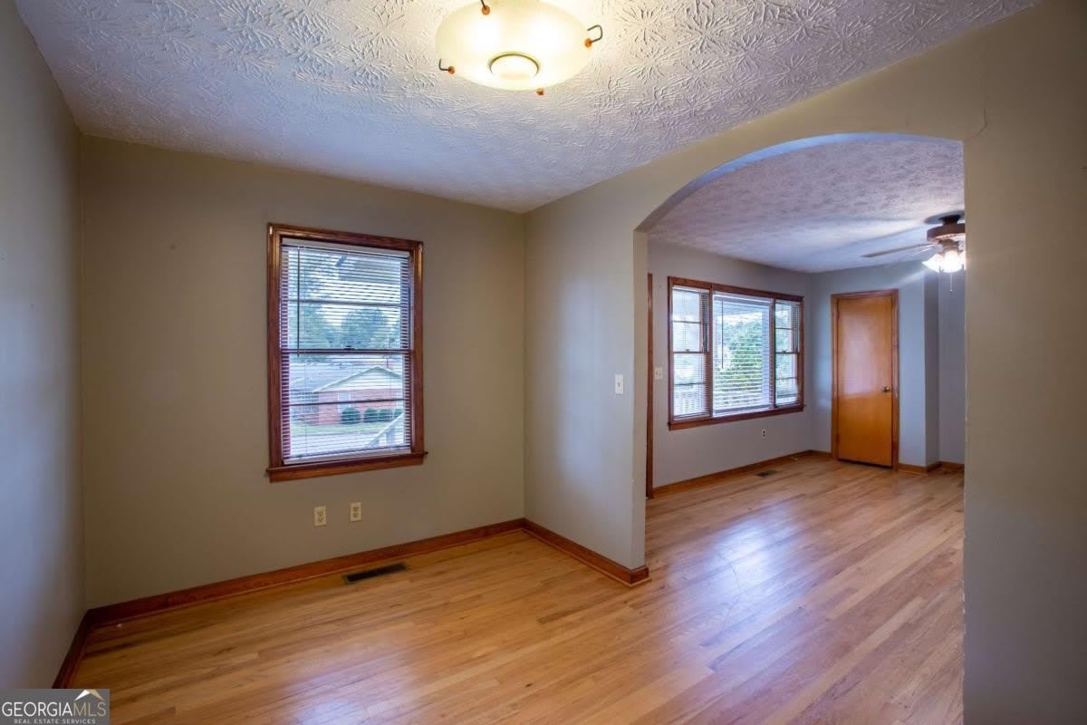 133 Nelson Street – photo 5