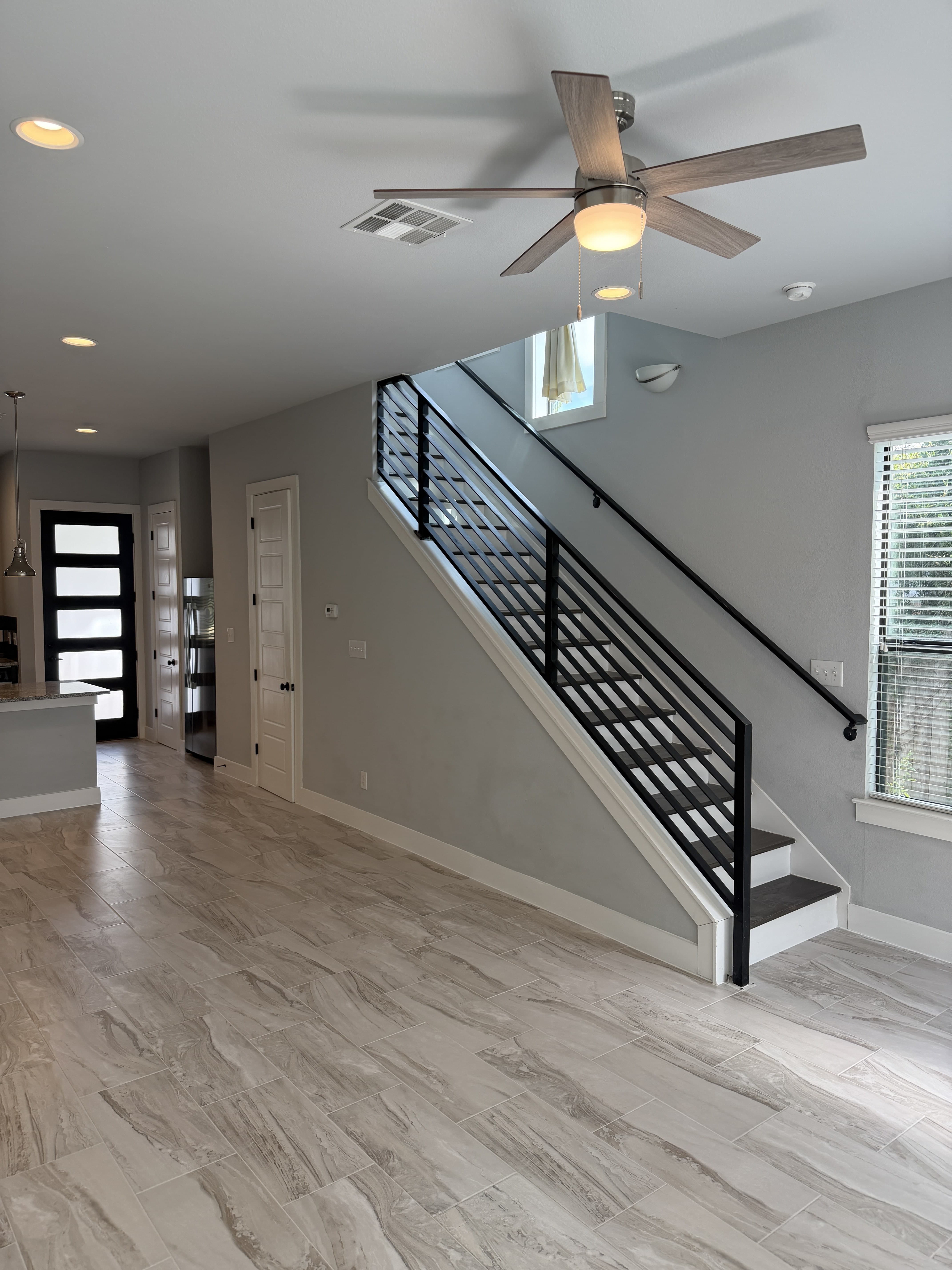 419 Cactus Street Unit 102 – photo 2