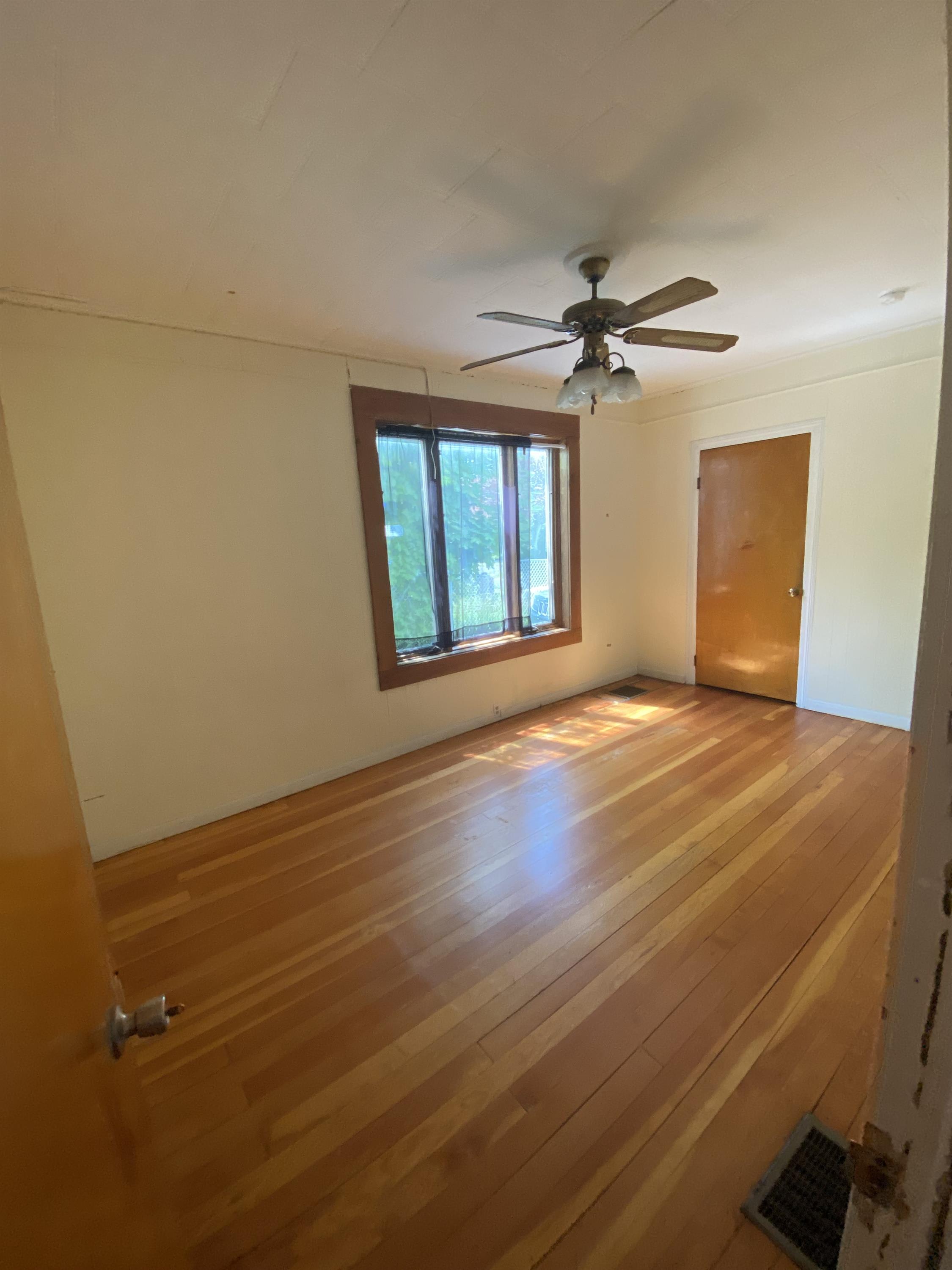 103 West 8th Street – photo 2