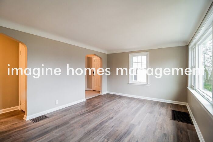 1177 Wilshire Avenue – photo 5