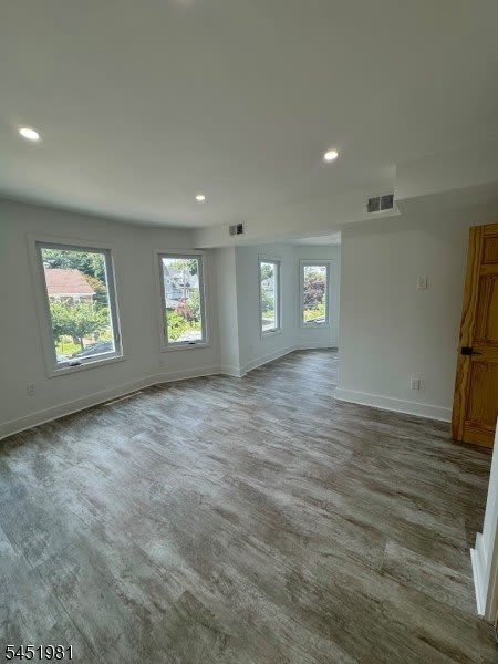 262 Anderson St – photo 3