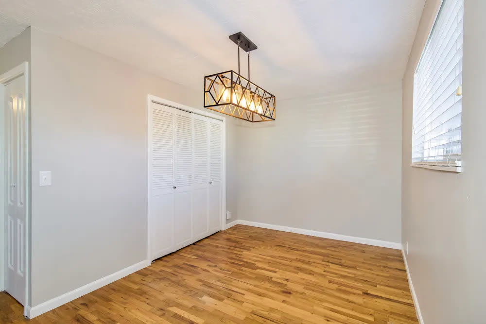 382 W Marquette Dr S – photo 4
